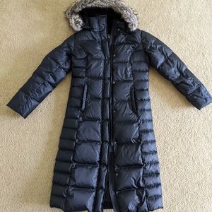 Eddie Bauer like new down coat